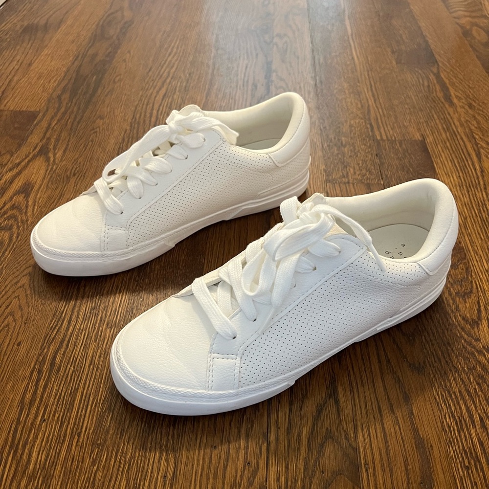 Target “A New Day” Women’s Sneaker